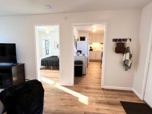 Khu vực ghế ngồi tại Rocky Court Apartments