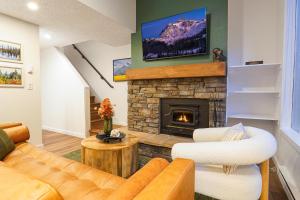 Et tv og/eller underholdning på Crystal Creek Retreat