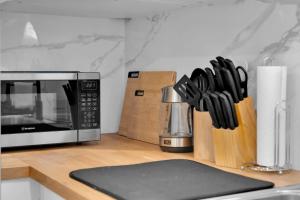 Φωτογραφία από το άλμπουμ του Bright 2-BR Home by Breweries/Riverfront/Casino σε Windsor