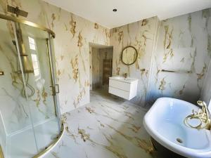 Ένα μπάνιο στο Green Rig