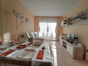 Køkken eller tekøkken på Costa Dorada Miami