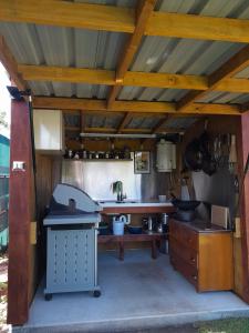 Η κουζίνα ή μικρή κουζίνα στο Dover Terrace +31 φωτογραφίες