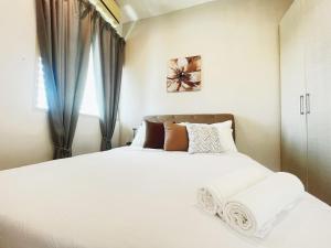 Ένα ή περισσότερα κρεβάτια σε δωμάτιο στο Afiniti-Gleneagles Legoland walk5min QBUNNY Max5 to 8pax +104 φωτογραφίες