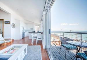 Galería fotográfica de Beach front views en Marina da Gama