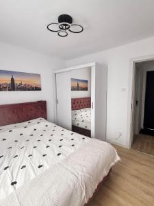 Postel nebo postele na pokoji v ubytování Comfortable house