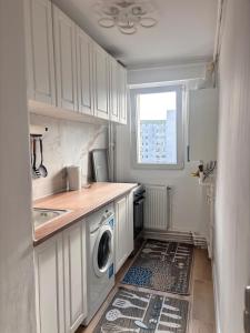 Kuchyň nebo kuchyňský kout v ubytování Comfortable house