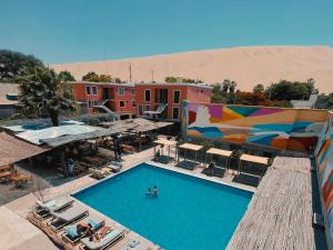 Πισίνα στο ή κοντά στο Viajero Huacachina Hostel +57 φωτογραφίες
