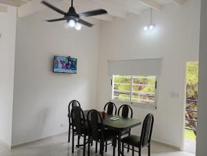 Μια τηλεόραση ή/και κέντρο ψυχαγωγίας στο Jhordan II San Bernardo