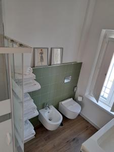 Ένα μπάνιο στο Villa The Green Door - Casa Vacanze vicino a Roma +12 φωτογραφίες