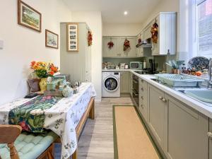 Kuchyň nebo kuchyňský kout v ubytování Hildas Hideaway