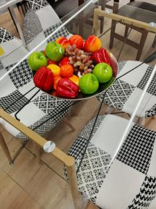 Φαγητό σε αυτό το διαμέρισμα ή κάπου εκεί κοντά