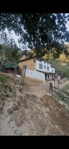 Zdjęcie z galerii obiektu Seto Ghar home stay and Agro Farm w Katmandu