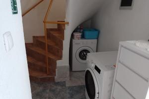 Φωτογραφία από το άλμπουμ του Holiday house with a parking space Volarice, Senj - 24883 σε Razbojište