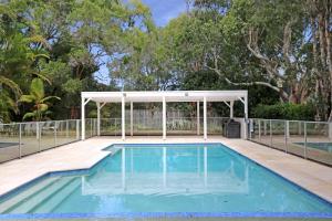 Swimmingpoolen hos eller tæt på Bennetts by the Beach