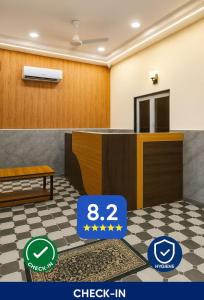 Ο χώρος του λόμπι ή της ρεσεψιόν στο Hotel New Radha Krishna Residency - #Chaar Dham Mandir #Prem Mandir