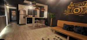 Η κουζίνα ή μικρή κουζίνα στο viva la vida +21 φωτογραφίες