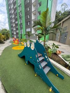 Κήπος έξω από το Hermoso apartamento amoblado en Dosquebradas