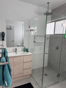 Koupelna v ubytování Azure Abode + 9 fotografií