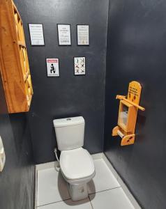 Ένα μπάνιο στο Casa de Maria