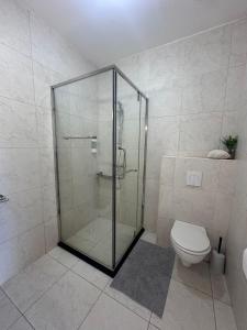 Ένα μπάνιο στο Oasis Haven Curacao