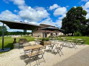 Κήπος έξω από το Mobil home cozy de 29m² - Terrasse - Cuisine équipée - API-1-52-1061