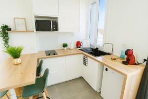 Η κουζίνα ή μικρή κουζίνα στο Paris & Disney 20 min