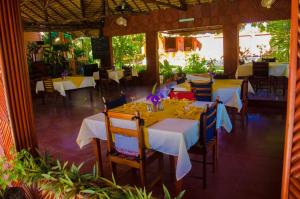 Εστιατόριο ή άλλο μέρος για φαγητό στο Edena Kely