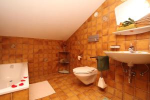 Ένα μπάνιο στο Ausfernerhof +38 φωτογραφίες