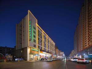 El edificio en el que está el hotel