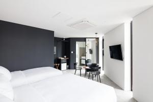 Gallery image of Boutique Hotel BomBom in Gangneung