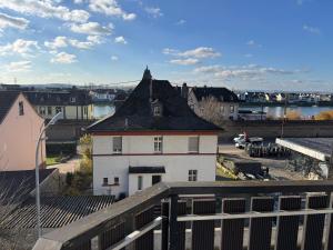 Το κτήριο όπου στεγάζεται  το διαμέρισμα