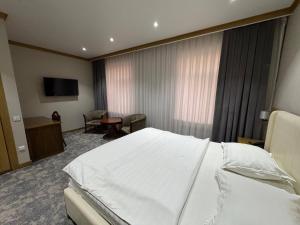 Gallery image of Vella Elegant Hotel in Andijan