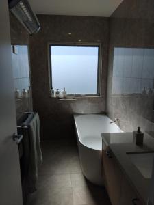 Φωτογραφία από το άλμπουμ του Fawthrop Place σε Portland