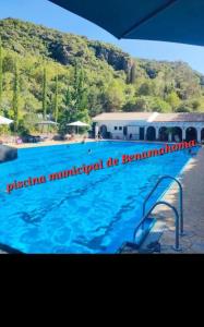 Bazén v ubytování Alojamientos Sierra de Cádiz Benamahoma nebo v jeho okolí