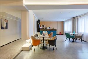 Χώρος καθιστικού στο Zhesu Select Hotel