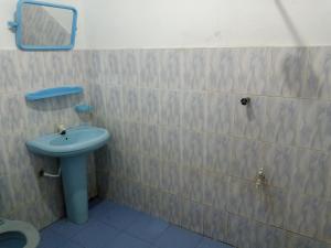 O baie la Thisara Pool Hotel Kataragama & Yala-Kabilththa Jeep Tour +60 fotografii