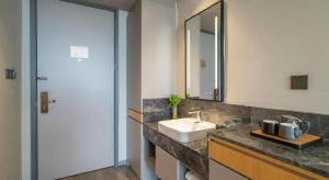 Kuchyň nebo kuchyňský kout v ubytování Home Inn Selected Xiamen University Zhongshan Road + 67 fotografií