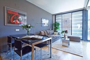 Posezení v ubytování Apartment Barcelona Rentals - Pool Terrace in City Center