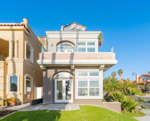 Tòa nhà nơi nhà nghỉ dưỡng tọa lạc +4 ảnh