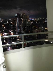 Balkón nebo terasa v ubytování Birch tower condo for renting