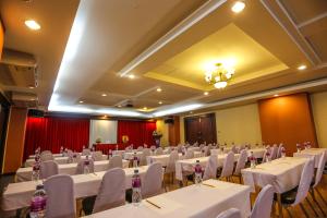 Fotografie z fotogalerie ubytování Madina Rayong Hotel v destinaci Rayong