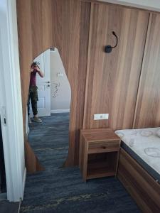 Postel nebo postele na pokoji v ubytování Zeynus Hotel Kadıköy