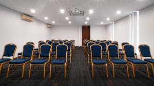 Οι επιχειρηματικές εγκαταστάσεις ή/και οι αίθουσες συνεδριάσεων στο The Bale Phnom Penh by LifestyleRetreats +33 φωτογραφίες