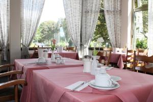 Restoran atau tempat lain untuk makan di Hotel Wakenitzblick