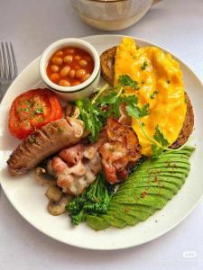 Jídlo v hotelu nebo okolí + 7 fotografií