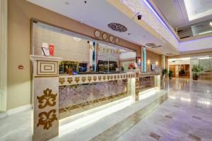 Лобби или стойка регистрации в Navona Otel Mersin +41 фотография