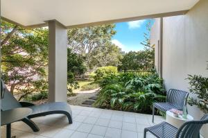 Κήπος έξω από το Garden View Hotel Room - Peppers Salt Resort by uHoliday