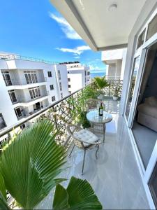 Μπαλκόνι ή βεράντα στο 3 Bedroom Mombasa Nyali