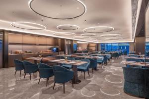 Εστιατόριο ή άλλο μέρος για φαγητό στο Orange Crystal Nanchang Honggutan MixC Hotel +29 φωτογραφίες