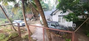 Το κτήριο όπου στεγάζεται  η βίλα